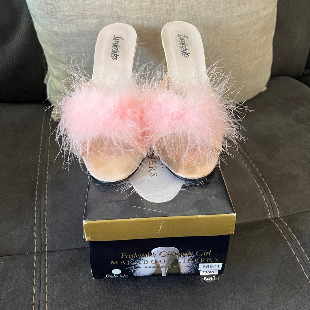 Fredericks of Hollywood marabou Slippers